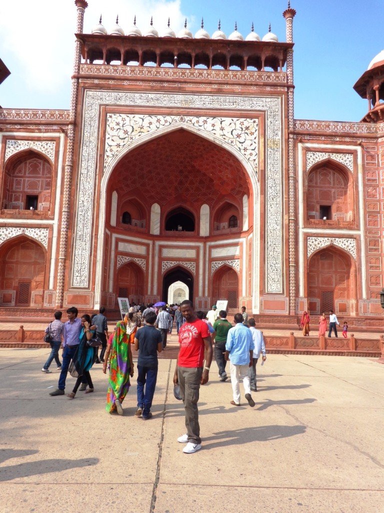 Pauli in India Majestic Entrance to the Taj Mahal! #TajMahal #dreamtrips #indiatourism